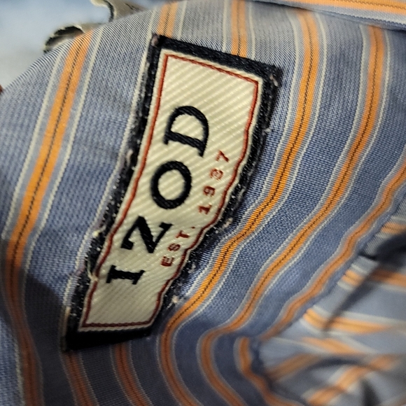 NWOT Men's izod dress shirt sz medium - Picture 4 of 6